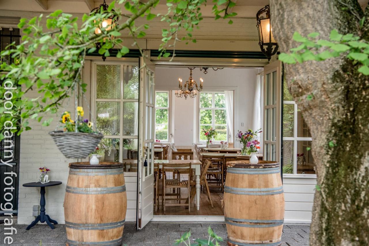 De Oude Pastorie Macharen Bed & Breakfast Exterior photo